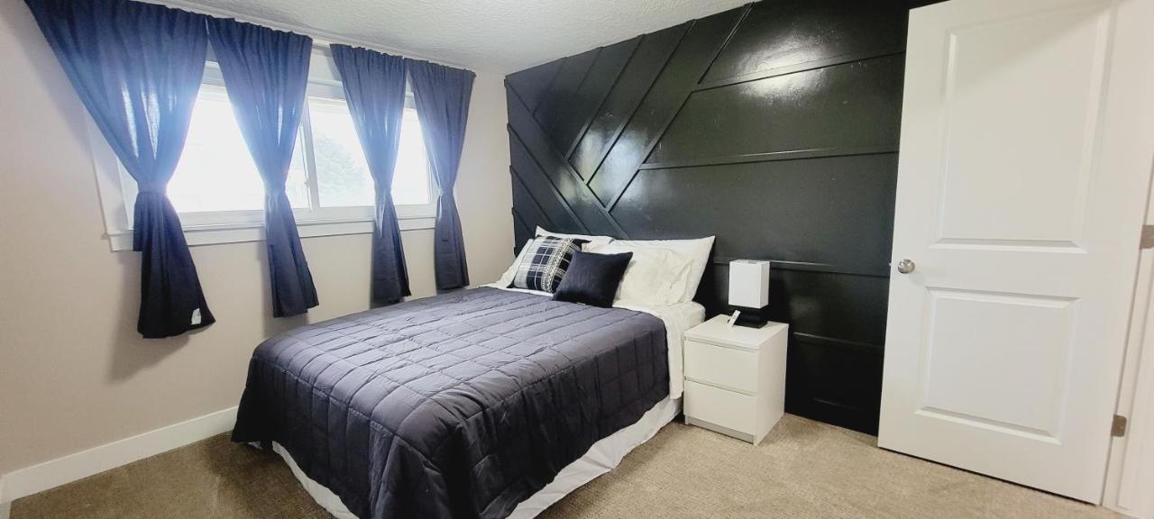 3 Bed 2 Bath Full Accessible Townhome In Heart Of Slc Саут-Джордан Экстерьер фото