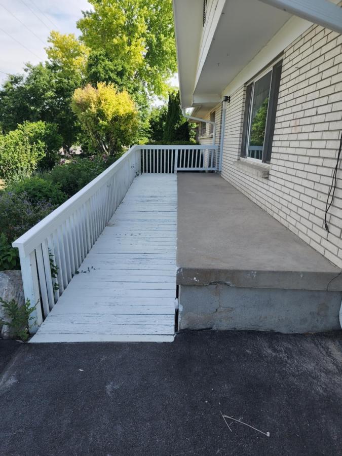 3 Bed 2 Bath Full Accessible Townhome In Heart Of Slc Саут-Джордан Экстерьер фото
